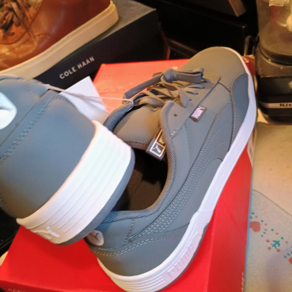 Puma Men's Gray Sneakers - Picture 4 of 7